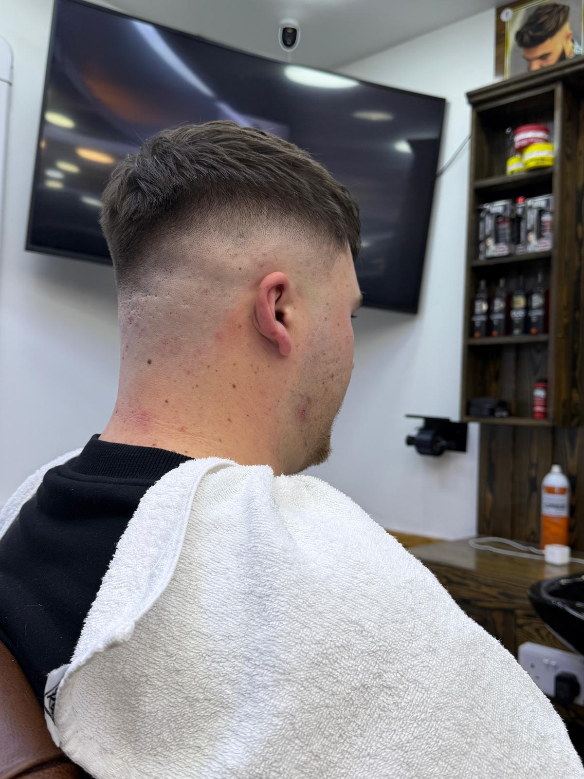 Textured crop with mid skin fade